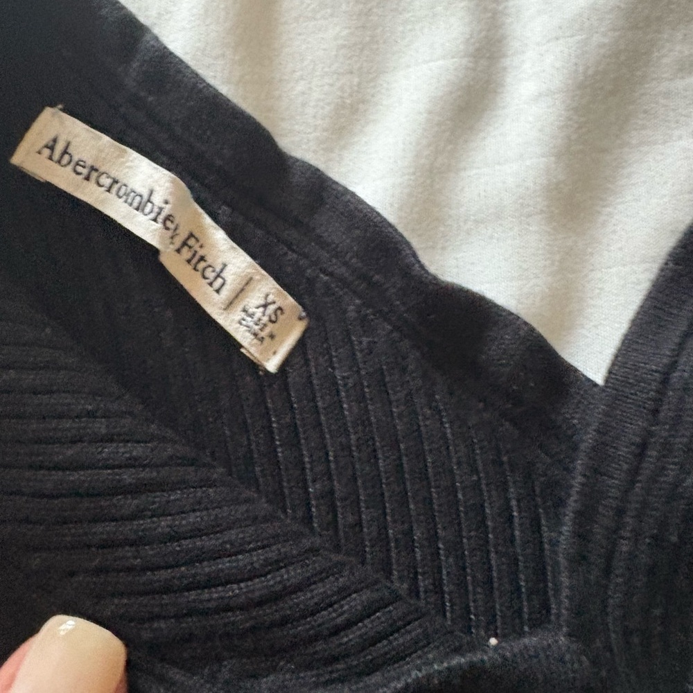 Abercrombie & Fitch Black Ribbed Bodysuit - Picture 2 of 4